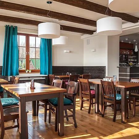 Aneta & Restaurant 4*